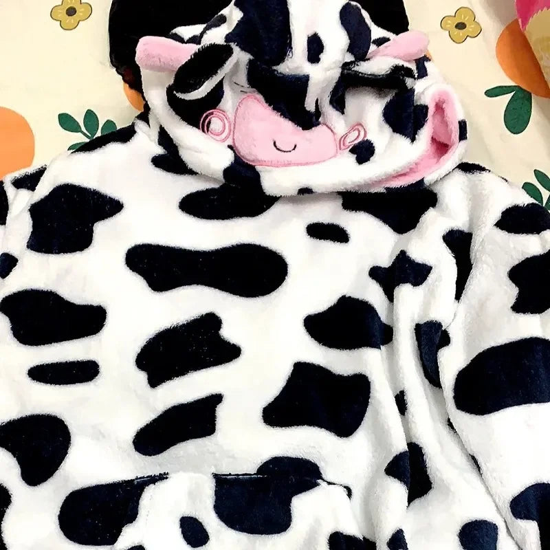 Conjunto de pijama de vellón con estampado de vaca Moo-dy Nights