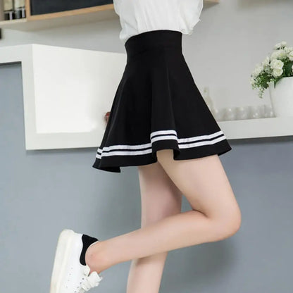 Academia Charm Pleated Skirt