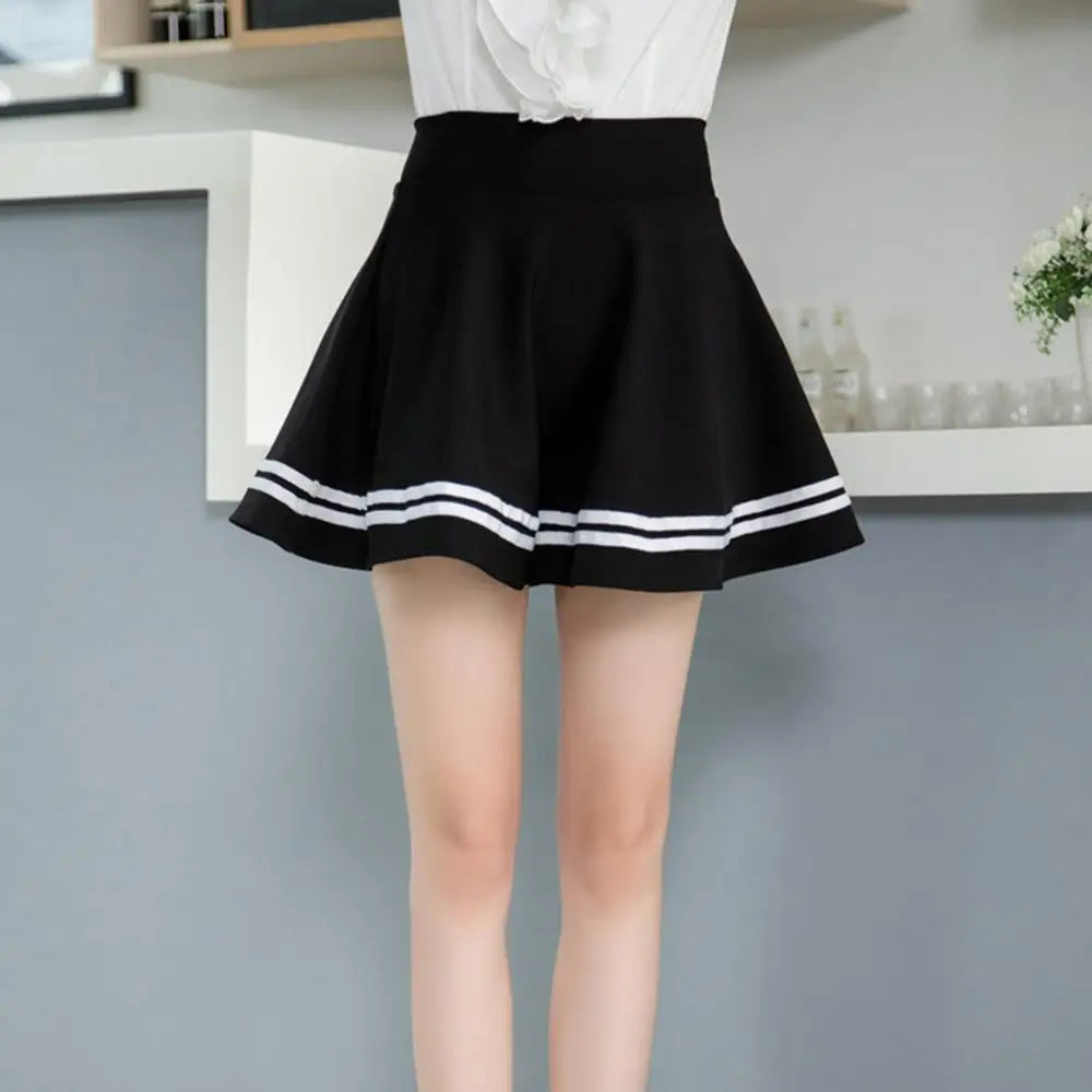 Academia Charm Pleated Skirt