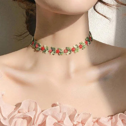 Floral Grace Lace Choker